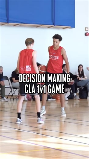 Transforming Basketball on Instagram: "In this 1v1 progression, coaches manipulate not only the defender’s body position, but also their movement. On offense, the ball handler has a maximum of five float dribbles and can choose when to trigger the action. Each float must take the ball outside of the defender’s frame, creating a constant read on spacing and positioning. Defensively, the task is framed as “jumping over a puddle.” Once the offense goes, the defender must quickly recover out of the