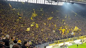 #Reus wird frenetisch begrüßt! | BVB News