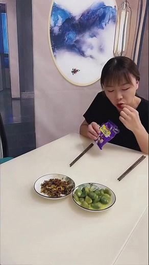 If you want to eat #trending #eatingshow #funny #foryou #fyp #eat #foryou #mukbang #meme #eatingsounds #foryoupage #eating #foodie #food #satisfying #comedy #viral | GH ER
