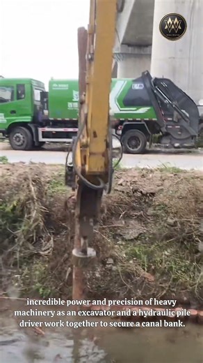 Excavator Skills Driving Wooden Piles into the Riverbank | How to Secure a Canal with Wooden Logs