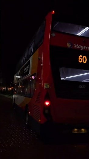 Stagecoach 10627 SN16 OXJ with flashes