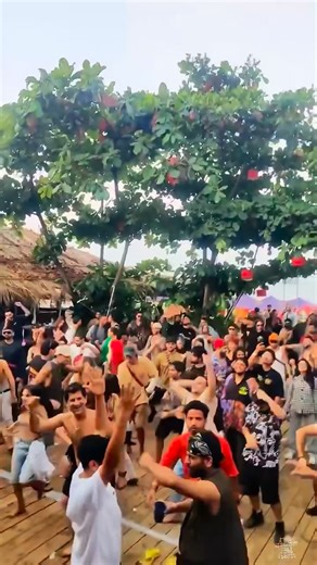 I Love Goa on Instagram: "Daylife in Goa From beach beds to sunset madness. Beach beds, sundowners, beach parties, open roads & drum circle rhythms 🤍 📍 @orionbeachrestaurant @_backtothemountain Big Thanks to @psy.shaki & @zameer_singh for best soundtrack 📍 @shivavalleyrecords Dance Temple Massive love to @digitalhippieofficial @nitindj @tinker.dj @kalinga_son & @spand_music @earthling_music 🔥 📍 10 Years Anniversary – @goasunsplash @thalassabeachgoa 🌊 Respect to @officialmackab @lucianomess