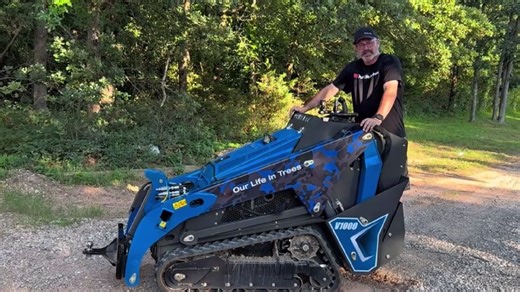 Custom decals that transform any mini skid steer