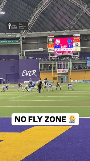 20K views · 110 reactions | JARED CIESIELSKI LAYOUT Jared Ciesielski lays out for this one to end the game in West Lyons win!  Video coverage powered by Louie Wickett - Mortgage Lender - NMLS #1212160 #iafootball X #iahsfb | IAfootball | Facebook