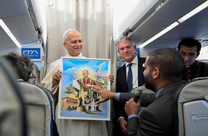 Pope: ‘I was thinking of retiring, but instead I surrendered to God’ - Vatican News
