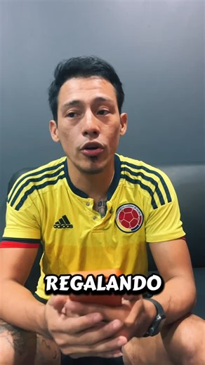 Kevin Alexander Castejon on Instagram: "Sábado 31 de enero La entrada al torneo es GRATIS Y Vamos a dar un bono de 1 mil lps consumible en @nichasburgerhn y bonos de 200 lps al azar 👀 dentro del público que vaya Aquí está la lista de equipos escucha los nombres 🤣 Mira los trofeos al final están pasados @c.perdomo.mtnz"