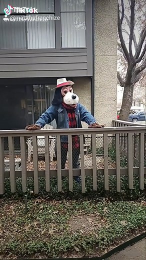 Chuck E Cheese Throwback Guitar Performance by Jasper T Jowls