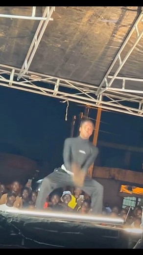 INSOLITE : Quelque part dans un pays africain. #Info #Flash #BreakingNews #information #AlerteInfo #news | L'Expert