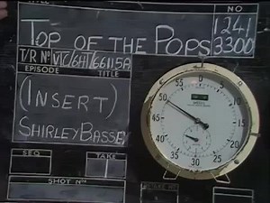 Breakfast In Bed & Excuse Me. Top Of The Pops 1971 | Shirley Bassey