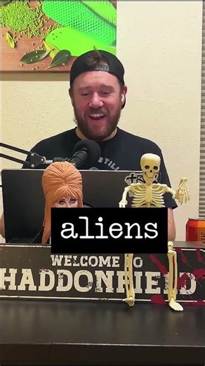 Ghosts vs aliens 👻🛸Same podcast, totally different beliefs.#Shorts #Paranormal #Aliens #Ghosts