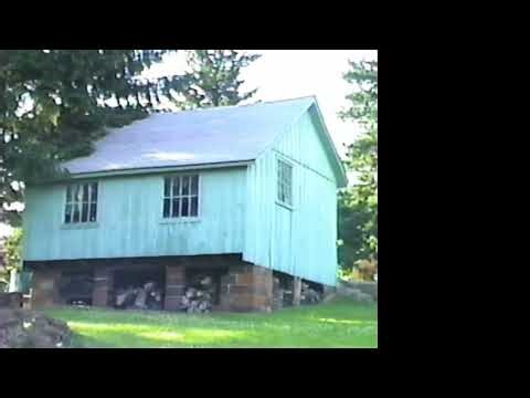 Dad Gives a Video Tour of the Ramsey Estate