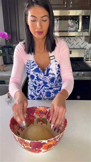 Part 2 of making sourdough conchas #conchas #conchasdemasamadre #mexicanfood #mexicanbread