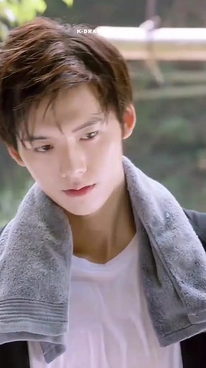 Professional Single Netflix | Jealous Scene Kiss