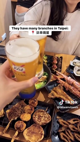 Delicious Late Night BBQ Skewers in Taipei