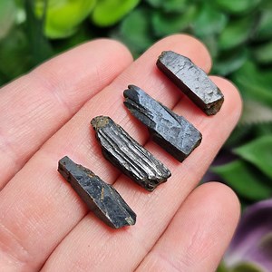 Black Aegirine Crystal , Malawi Aegirine - Aegirine Stone Specimen - Etsy