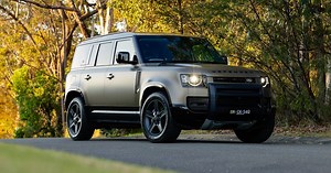 2024 Land Rover Defender 110 P400e X-Dynamic SE review