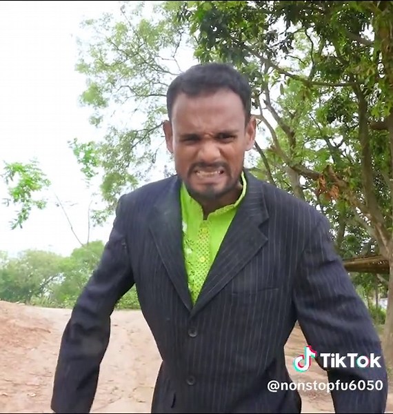 #nonstopfun6050 #funnymoments #usafunnyvideo #trytolaugh #nonstopfun5060 #funnyvideo #uktrend #comedy #fyp #funn