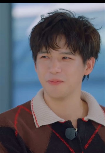 Cantonese Game: General Edition 😎 🌳#NaturalHighS3 is streaming now on Tencent Video. #现在就出发 #WangAnyu #王安宇