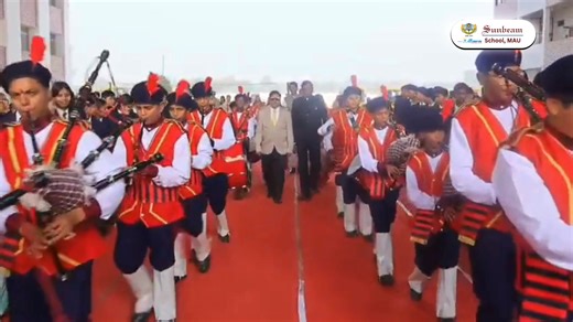 With pride in every step and patriotism in every note Our Bagpipe Band set the tone for the 77th Republic Day celebration, welcoming the occasion with discipline, dignity, and grandeur. A truly stirring beginning! #sunbeamschoolmau | Sunbeam School, MAU