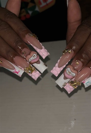 if u want itt ill do thatt . 😌 #fyp #longnails #blingnails #pinknails #nailinspo