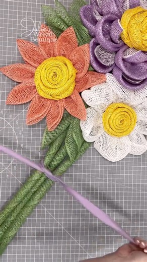 33K views · 701 reactions | Watch and learn how to make the flower bouquet wreath with me. Change the colors and make one for fall or summer. Watch the full tutorial on YouTube! #CraftingLife #craftingideas #craftingfun #CraftingInspiration #julieswreathboutique | Julie's Wreath Boutique | Facebook