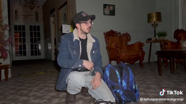 Orbs⁉️Dust⁉️ We may never know. This footage was taken at the Sapulpa Museum, and it’s pretty fascinating how the cameraman, Jake, seems to react to the ‘orb’ or dust in real time—yet he has no recollection of it happening. #Oklahoma #beyond #spirits #ghost #fy #ouija #spiritualawakening #ghosthunting #vloglife #followersreels #vlog #teamnosleep #reelsfypシ #Youtube #tiktok #spookyseason #shortsvideos #haunting #paranormal #APLUSParanormal #museum #ghosts #oklahoma #haunted