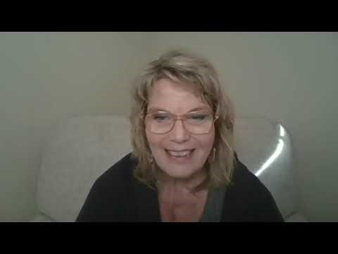 Why 25% of Colleges Could Close — and What Smart Families Are Doing Instead