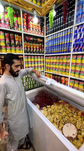 Peshawar's Viral Milkshake Recipe | Delicious Street Food