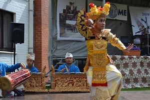 17 Alat Musik Bali beserta Gambar dan Cara Memainkannya - Sonora.id