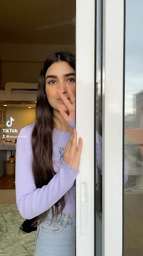 ‎𝐍𝐎𝐔𝐑 𝐈𝐃𝐑𝐈𝐒𝐒 | نور إدريس‎ on Instagram‎: "تحت شباك بنت القمر🥺 . . . . . . . . .#explore #likesforlike"‎