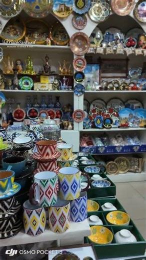 Сувенирный магазин в парке «Навруз» — ручная работа из Узбекистана