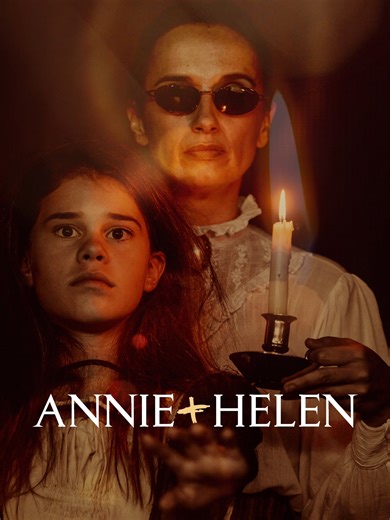 Taal vir die brein is soos lig vir die oë. “Annie Helen” debuteer by die KKNK en vertel die storie van Annie Sullivan en Helen Keller. Cintaine Schutte, Judi Hattingh, Bianca Flanders Balie, Stian Bam en Eldon van der Merwe - Actor is op die verhoog, met teks en regie deur Hennie van Greunen. 🎫 Webtickets of kknk2025.kknk.co.za/toneel/anniehelen/ 📅 1 tot 6 April 2025 📍 Oudtshoorn Ondersteun deur Curro Create. #KKNK2025, geborg deur Absa South Africa #Aldieietse #Ietsdramaties | KKNK