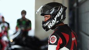 50K views · 1.7K reactions | Bienvenido al siguiente nivel. ⚡⚡ RAPIDE PRO ⚡⚡ ¡El casco perfecto para largas distancias! Ligero | Cómodo | Seguro mthelmets.com  Designed to Protect | MT Helmets | Facebook