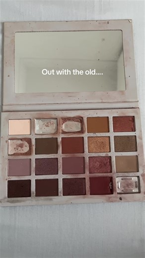 The best palette ever @madison beer @Morphe Cosmetics #morphe #madisonbeer #makeup #eyeshadow #madisonbeermakeup