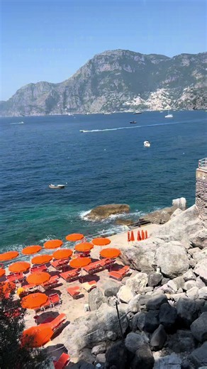 Amalfi Coast Travel Guide: Positano & Praiano Highlights