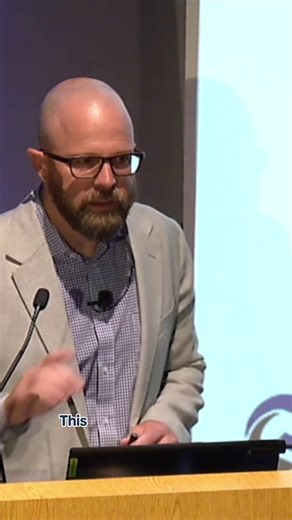 Can cancer immunotherapy be turned on and off—without compromising effectiveness? In our last Front Row lecture, Travis Young, PhD, described how Scripps Research scientists are engineering “switchable” CAR-T cells that activate only in the presence of a companion molecule. This could allow physicians to fine-tune treatment and prevent serious side effects, including neurological symptoms like confusion and loss of motor skills. These cells can also be reactivated later—if cancer returns—without
