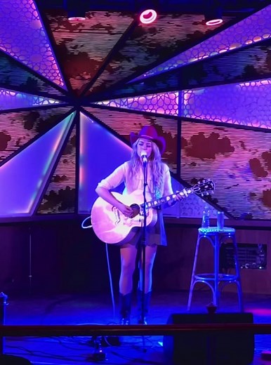 Atlantic City- @Bruce Springsteen live at the Sultan Room in Brooklyn, NY #atlanticcity #brucespringsteen #theboss #cover #coversong #livemusic #acoustic #acousticcover #brooklyn #brooklynmusic #tour #americana