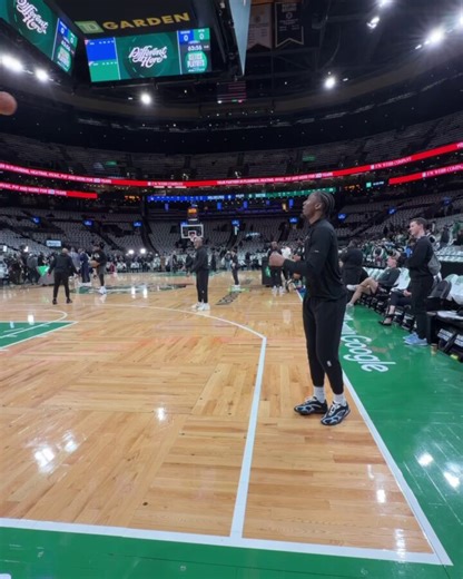 WIN AND ADVANCE TO ROUND 2 🍿Tyrese Maxey vs. Boston in R1 (so far):26.3 PPG I 6.5 APG I 41.2 3P%📺 PHI/BOS GAME 7: 7:30pm/et, NBC, Peacock