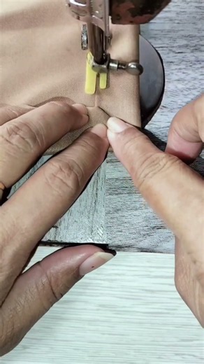How to sew mitered corner 💕 #sewing #sewingtutorial #sewingtips
