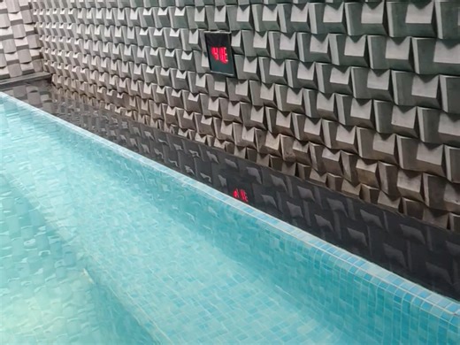 碧涛阁水漾汤泉洗浴中心洗浴池内部