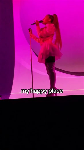 @arianagrande #ariana #grande #tour #swt #arianagrande