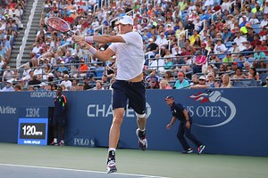 John Isner Upset By Edmund In U.S. Open 3rd Round