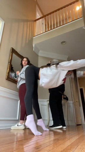 #abc #lol #funny #smile #comedy #viralvideo #xyz #relatable #omg #DIY #okthen #OOTD #fyp #stitch with @oliviaalboher | Chris Ahonen