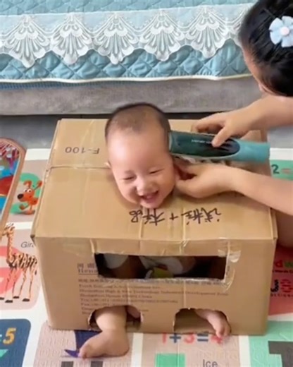 Couple found the perfect way to give their baby a haircut! | Creative Bee