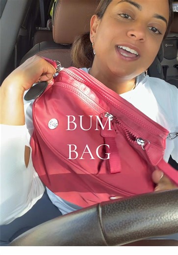 The everyday bag busy moms actually need. This hands-free bum bag / crossbody keeps your phone, keys, and essentials organized so you can chase kids, run errands, travel, or sit at sports practice without carrying a giant purse. Practical, lightweight, and cute enough to wear with any casual outfit. Once you switch to a crossbody bum bag, you won’t go back. #mombag #bumbag #crossbodybag #momstyle #everydaybag
