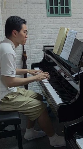 Chopin Prelude Op.28 no.1 in C major (agitato),the best version i can give!