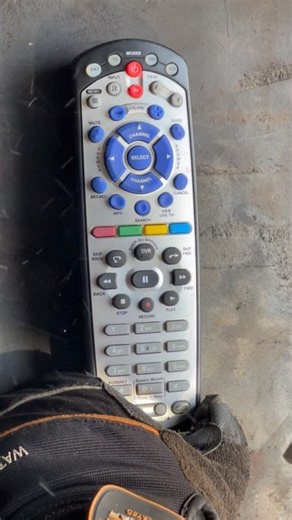 #dryiceblasting #dish #remote #control #clean #dryicecleaning #electronic #cleaning #delicate