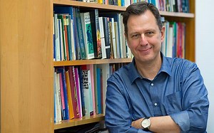 Making English grammar inspiring and rewarding for school teachers and pupils