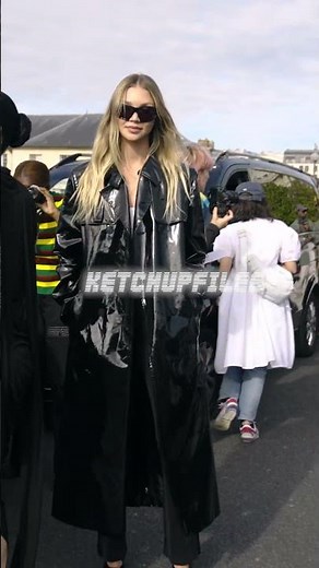 Jessie Andrews Givenchy SS24 Show Street Style Paris Fashion Week Ketchupfiles