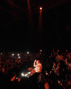 HUGEL on Instagram: "New York… you stole my heart 🗽❤️ This week was something else my biggest show here ever, more than 8,000 of you dancing together, screaming every drop, every beat. But beyond the show… I finally took the time to feel the city. The energy, the chaos, the people, the sunsets, the food everything. I get it now. New York isn’t just a city, it’s a feeling. I also want to say sorry if the production wasn’t perfect that night. The music stopped twice and it shouldn’t have. We had 